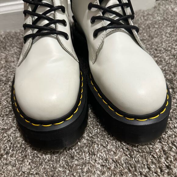Dr. Martens Jadon White Eight Eye Boots Sz 9 main image 4